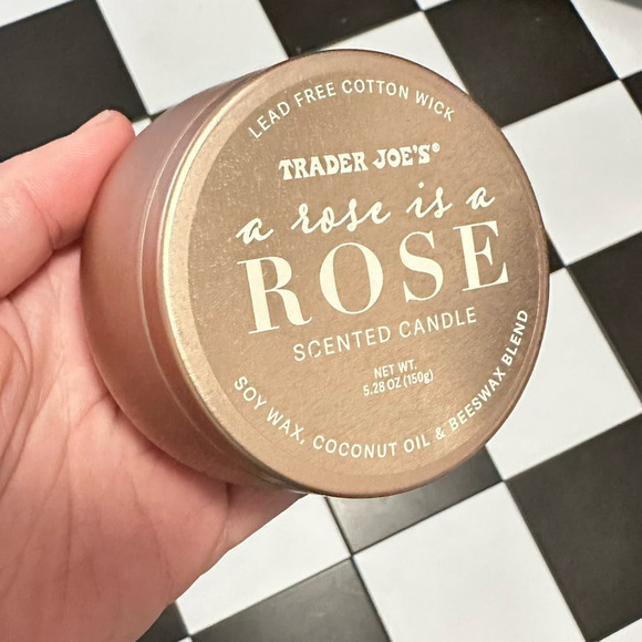 x1 Trader Joe's Rose Scented Candle 5oz Seasonal Spring Mothers Day - Picture 2 of 3